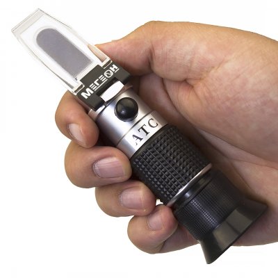 Рефрактометр комбинированный сахароза, соль МЕГЕОН 72010